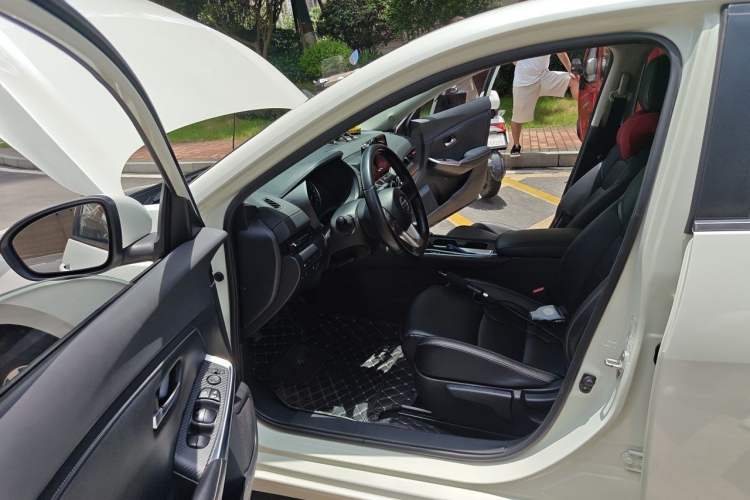 Used Nissan Sylphy 2021 1.6L XL CVT Enjoyment Edition Driver Seat