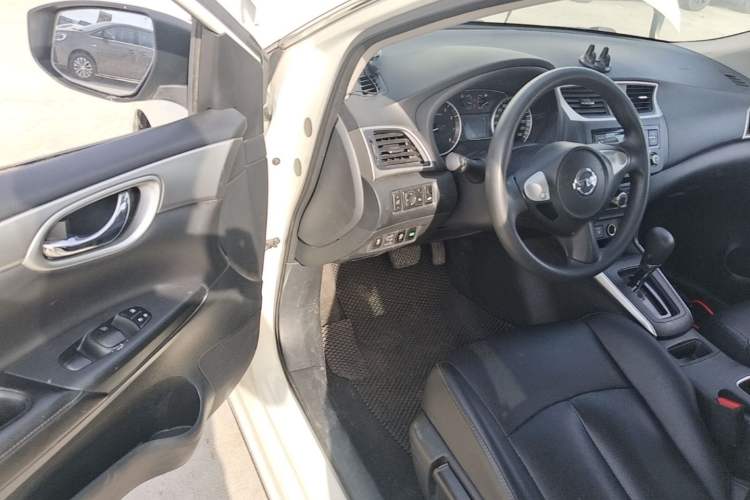 Used Nissan Sylphy 2021 Classic 1.6XE CVT Comfort Edition Driver Seat