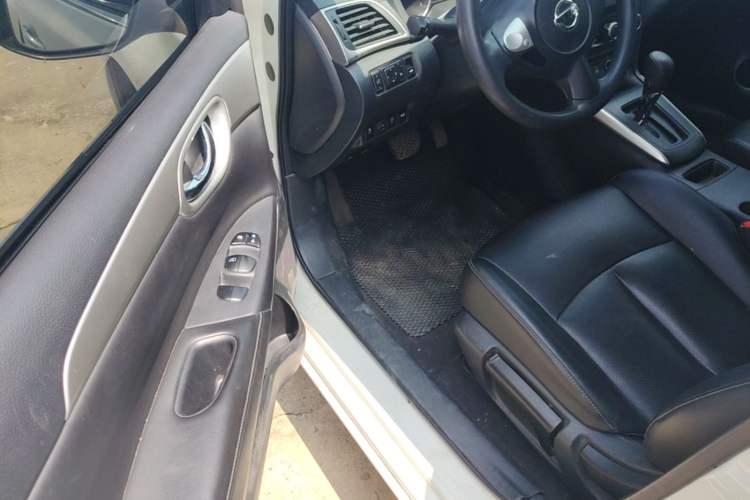Used Nissan Sylphy 2021 Classic 1.6XE CVT Comfort Edition Driver Seat