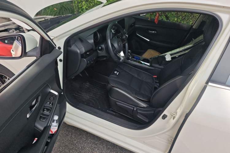 Used Nissan Sylphy 2021 1.6L XL CVT Enjoyment Edition Driver Seat