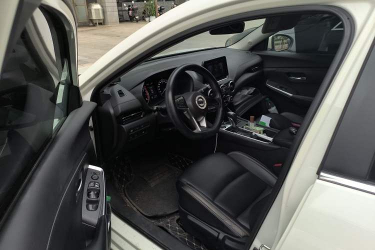 Used Nissan Sylphy 2021 1.6L XL CVT Enjoyment Edition Driver Seat