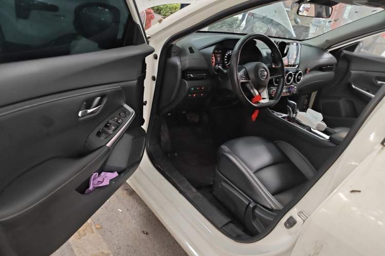 Used Nissan Sylphy 2021 Classic 1.6XL CVT Luxury Edition Driver Seat