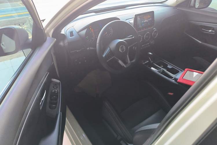 Used Nissan Sylphy 2021 1.6L XL CVT Smart Enjoyment Edition Driver Seat