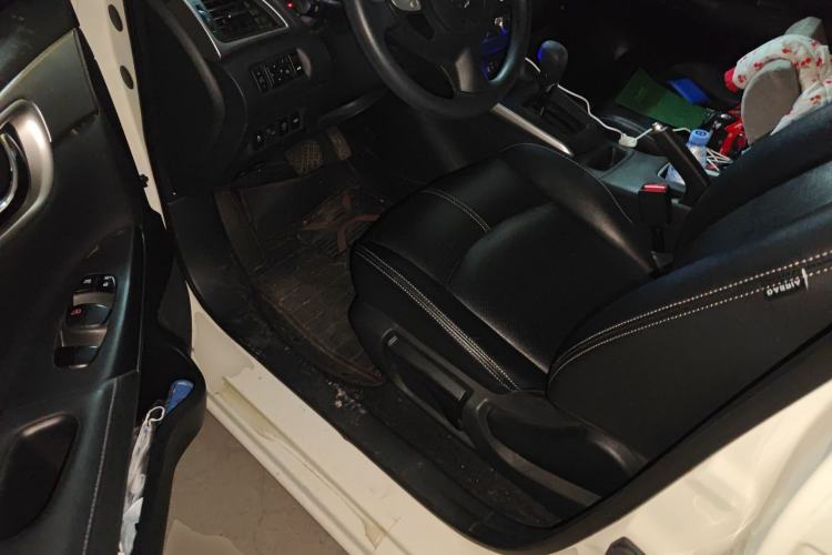 Used Nissan Sylphy 2021 Classic 1.6XE CVT Comfort Edition Driver Seat