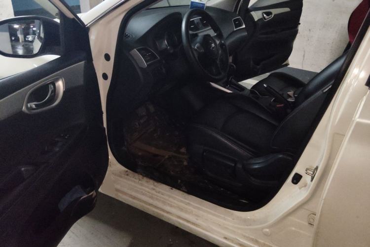 Used Nissan Sylphy 2021 Classic 1.6XE CVT Comfort Edition Driver Seat