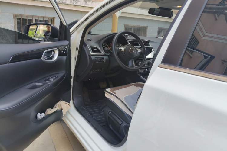 Used Nissan Sylphy 2021 Classic 1.6XL CVT Luxury Edition Driver Seat