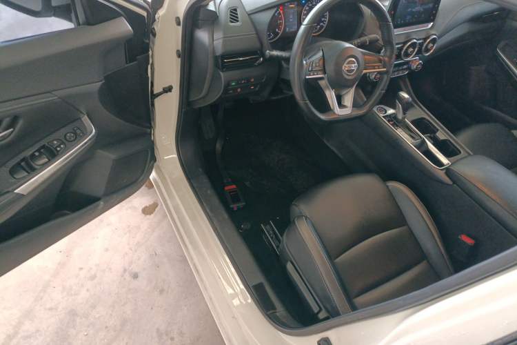 Used Nissan Sylphy 2021 1.6L XL CVT Enjoyment Edition Driver Seat