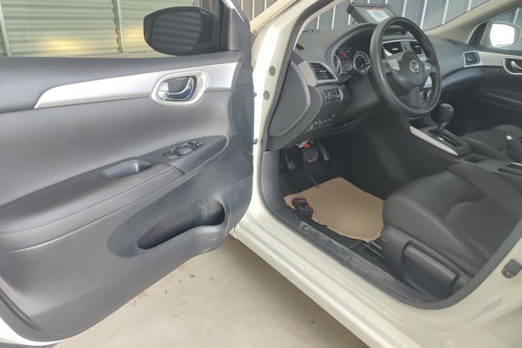 Used Nissan Sylphy 2021 Classic 1.6XE CVT Comfort Edition Driver Seat
