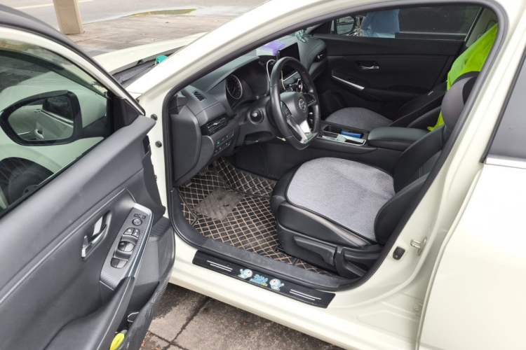 Used Nissan Sylphy 2021 1.6L XL CVT Enjoyment Edition Driver Seat