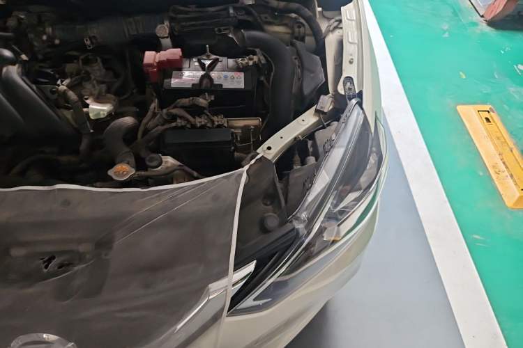 Used Nissan Sylphy 2021 Classic 1.6XL Manual Luxury Edition Engine Bay Left