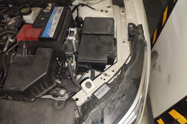 Used Nissan Sylphy 2021 1.6L XL CVT Smart Enjoyment Edition Engine Bay Left