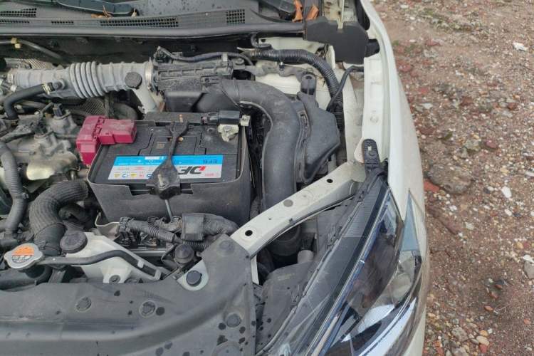 Used Nissan Sylphy 2021 Classic 1.6XL CVT Luxury Edition Engine Bay Left