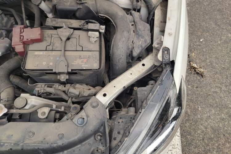 Used Nissan Sylphy 2021 Classic 1.6XE CVT Comfort Edition Engine Bay Left