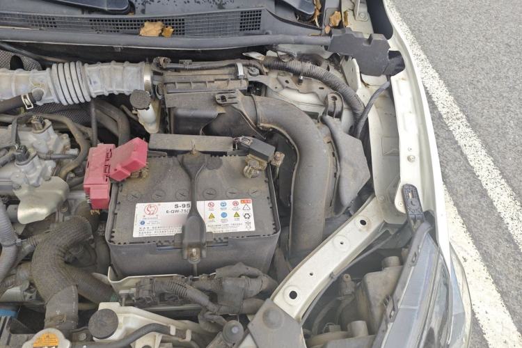 Used Nissan Sylphy 2021 Classic 1.6XL CVT Luxury Edition Engine Bay Left