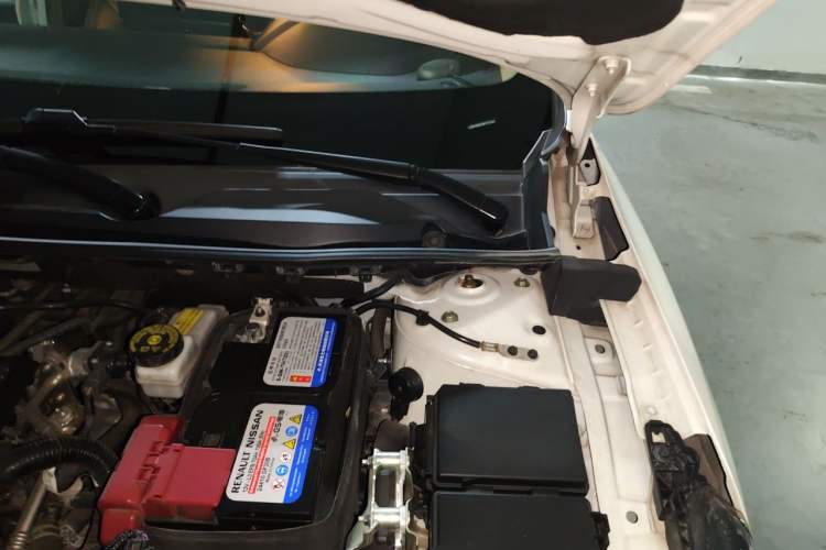Used Nissan Sylphy 2021 1.6L XL CVT Enjoyment Edition Engine Bay Left
