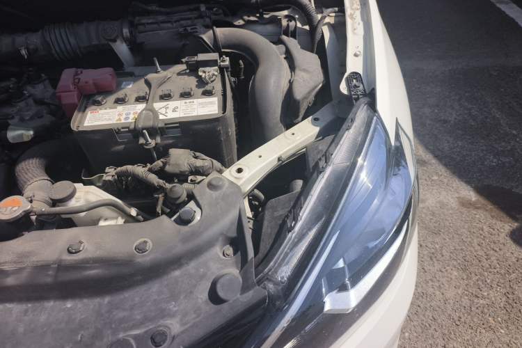 Used Nissan Sylphy 2021 Classic 1.6XL CVT Luxury Edition Engine Bay Left