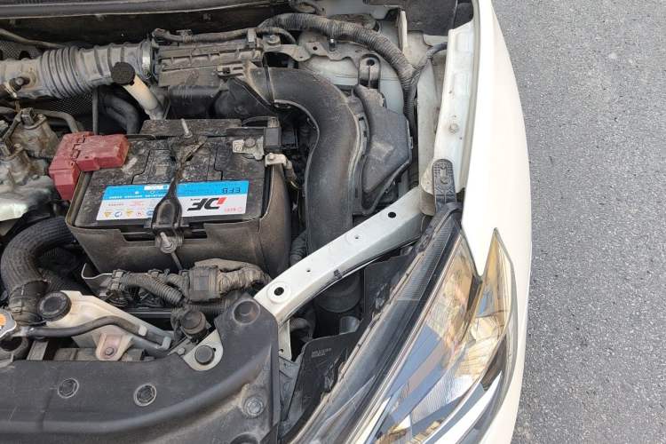 Used Nissan Sylphy 2021 Classic 1.6XL CVT Luxury Edition Engine Bay Left