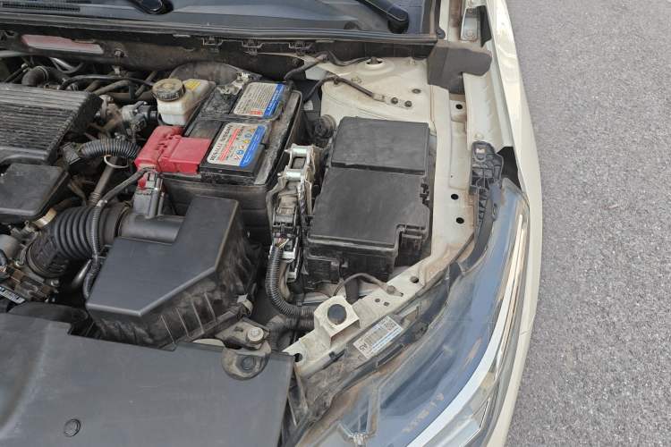 Used Nissan Sylphy 2021 1.6L XL CVT Enjoyment Edition Engine Bay Left
