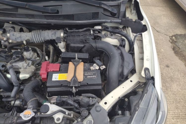 Used Nissan Sylphy 2021 Classic 1.6XE CVT Comfort Edition Engine Bay Left