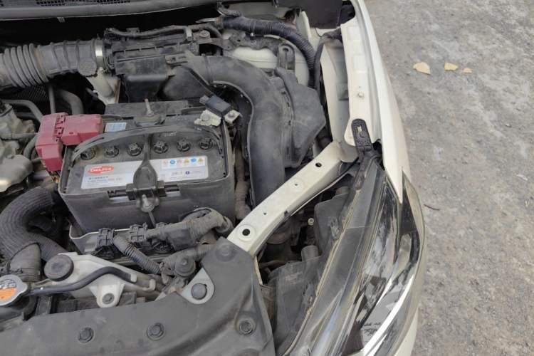 Used Nissan Sylphy 2021 Classic 1.6XL CVT Luxury Edition Engine Bay Left