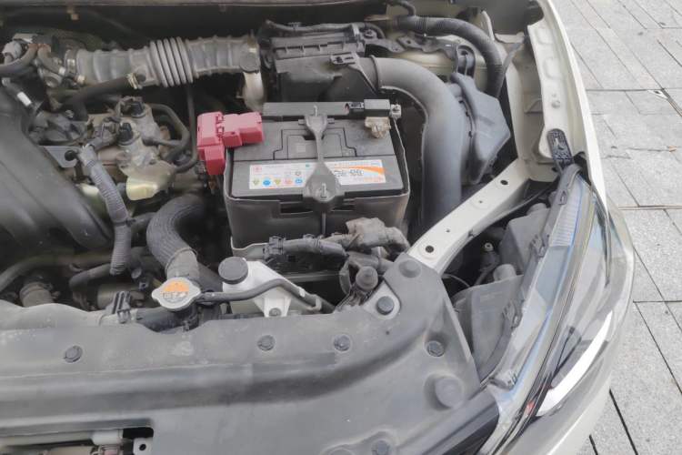 Used Nissan Sylphy 2021 Classic 1.6XL CVT Luxury Edition Engine Bay Left