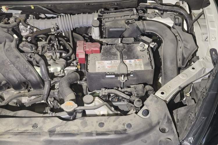 Used Nissan Sylphy 2021 Classic 1.6XL CVT Luxury Edition Engine Bay Left