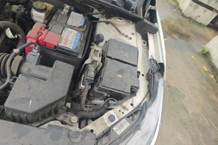 Used Nissan Sylphy 2021 1.6L XL CVT Enjoyment Edition Engine Bay Left