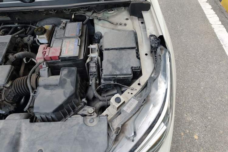 Used Nissan Sylphy 2021 1.6L XL CVT Enjoyment Edition Engine Bay Left