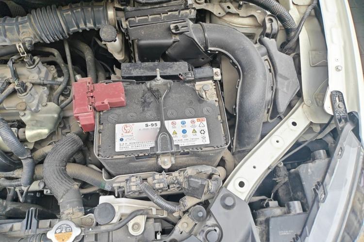Used Nissan Sylphy 2021 Classic 1.6XL CVT Luxury Edition Engine Bay Left