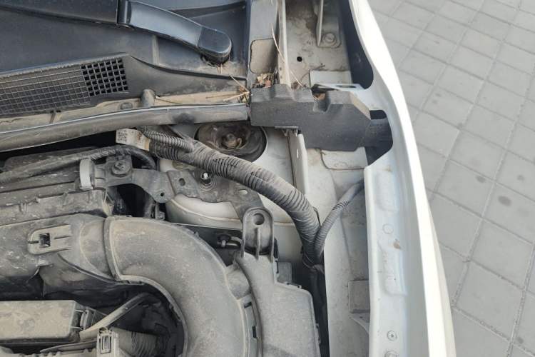 Used Nissan Sylphy 2021 Classic 1.6XL CVT Luxury Edition Engine Bay Left