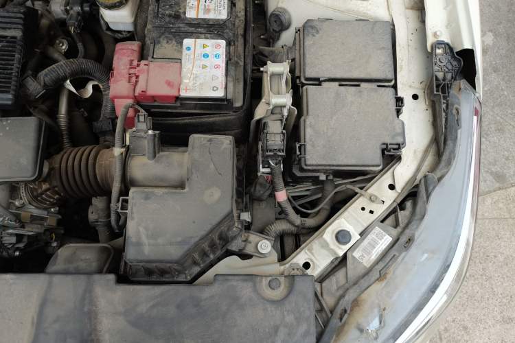 Used Nissan Sylphy 2021 1.6L XL CVT Enjoyment Edition Engine Bay Left