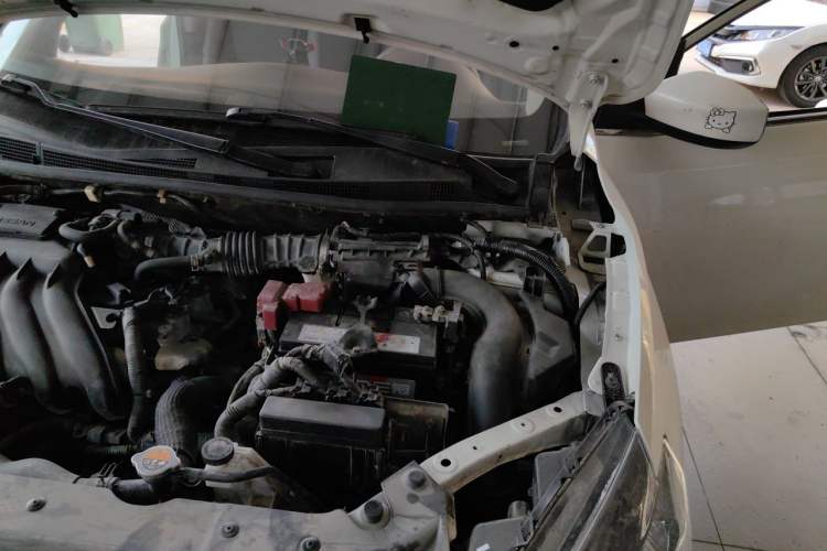 Used Nissan Sylphy 2021 Classic 1.6XL Manual Luxury Edition Engine Bay Left