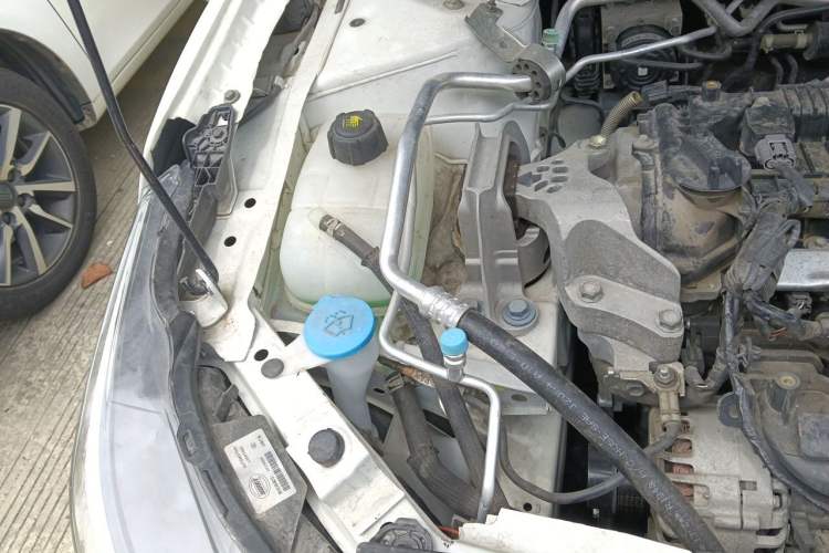 Used Nissan Sylphy 2021 1.6L XL CVT Enjoyment Edition Engine Bay Right
