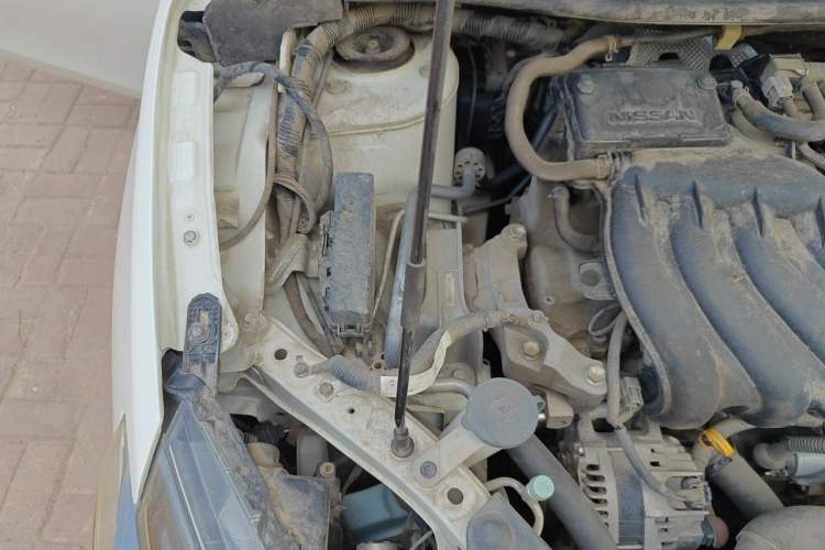 Used Nissan Sylphy 2021 Classic 1.6XE CVT Comfort Edition Engine Bay Right
