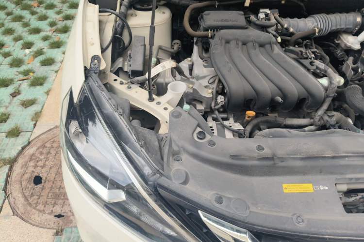 Used Nissan Sylphy 2021 Classic 1.6XL CVT Luxury Edition Engine Bay Right