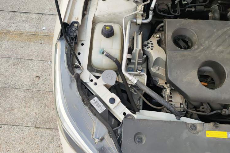 Used Nissan Sylphy 2021 1.6L XL CVT Enjoyment Edition Engine Bay Right
