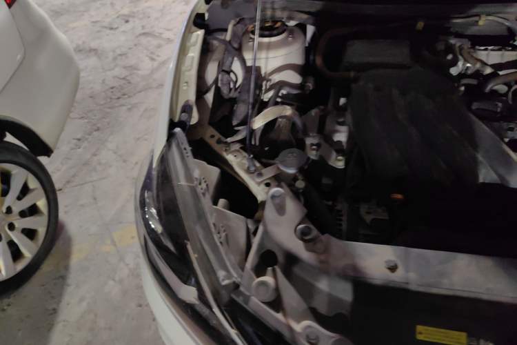Used Nissan Sylphy 2021 Classic 1.6XE CVT Comfort Edition Engine Bay Right