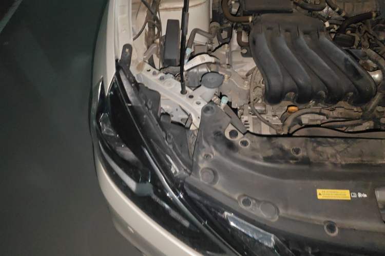 Used Nissan Sylphy 2021 Classic 1.6XL CVT Luxury Edition Engine Bay Right