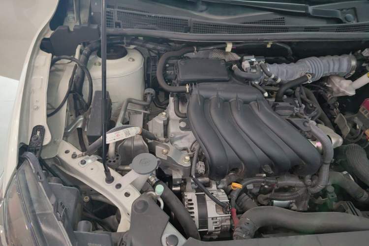 Used Nissan Sylphy 2021 Classic 1.6XE CVT Exclusive Edition Engine Bay Right