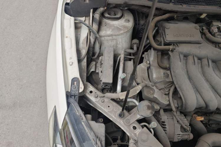 Used Nissan Sylphy 2021 Classic 1.6XL CVT Luxury Edition Engine Bay Right
