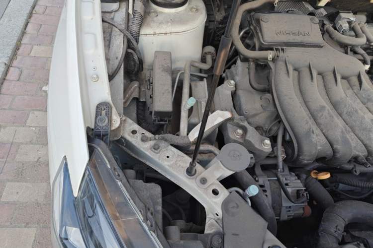 Used Nissan Sylphy 2021 Classic 1.6XE CVT Comfort Edition Engine Bay Right