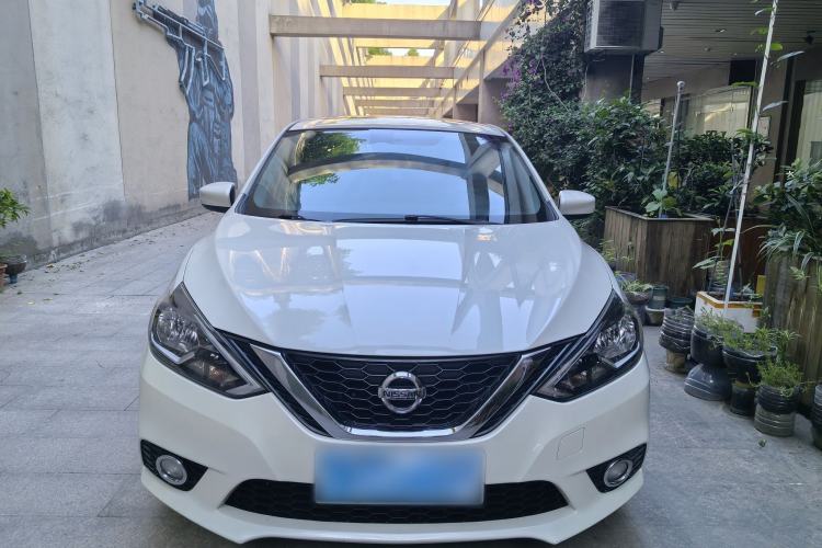 Used Nissan Sylphy 2021 Classic 1.6XL CVT Luxury Edition Exterior 1