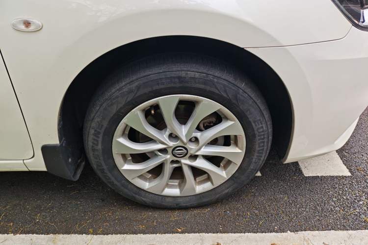 Used Nissan Sylphy 2021 Classic 1.6XL CVT Luxury Edition Exterior 1