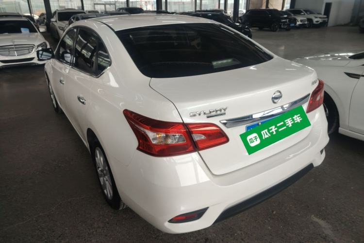 Used Nissan Sylphy 2021 Classic 1.6XL CVT Luxury Edition Exterior 2
