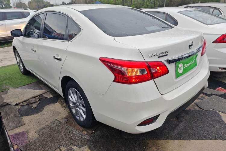 Used Nissan Sylphy 2021 Classic 1.6XL CVT Luxury Edition Exterior 2