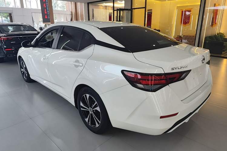 Used Nissan Sylphy 2021 1.6L XL CVT Enjoyment Edition Exterior 2