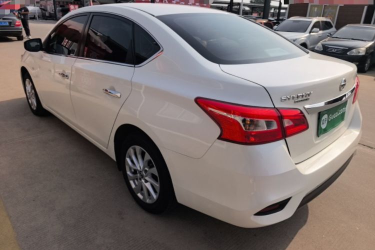 Used Nissan Sylphy 2021 Classic 1.6XL CVT Luxury Edition Exterior 2