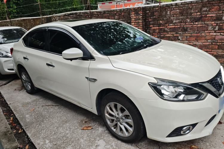 Used Nissan Sylphy 2021 Classic 1.6XL CVT Luxury Edition Exterior 2