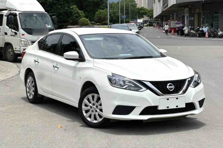 Used Nissan Sylphy 2021 Classic 1.6XL CVT Luxury Edition Exterior 2