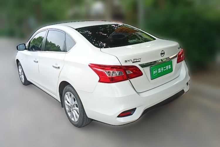 Used Nissan Sylphy 2021 Classic 1.6XL CVT Luxury Edition Exterior 3